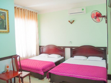 Bán khách sạn Ánh Sáng khu đô thị Chí Linh