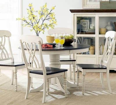 Kinh nghiệm bố trí bàn ăn hợp phong thủy