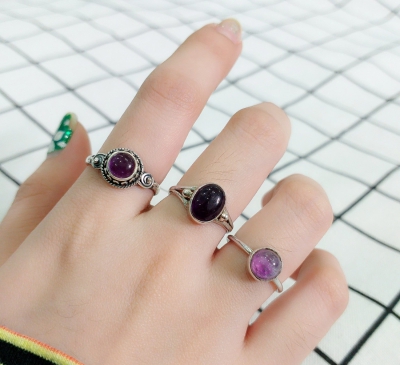 Ý nghĩa phong thủy của nhẫn đá thạch anh